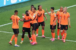 实时世界杯B1vsE3/F3/G3/I3/J3比赛回放_实时世界杯B1vsE3/F3/G3/I3/J3比赛回放在线观看_免费看直播