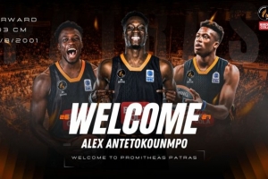 NBA篮网vs雄鹿_NBA篮网vs雄鹿在线观看_免费看直播
