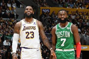 实时NBA热火vs湖人比赛回放_实时NBA热火vs湖人比赛回放在线观看_免费看直播