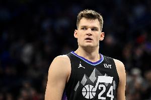 实时WNBA波特兰火焰vs芝加哥天空低调看直播_实时WNBA波特兰火焰vs芝加哥天空低调看直播在线观看_免费看直播