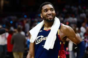 NBA篮网vs雄鹿直播_NBA篮网vs雄鹿直播在线观看_免费看直播