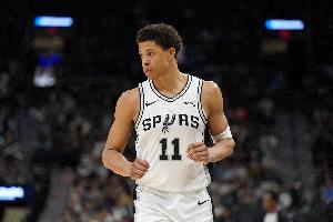 火爆NBA步行者vs76人全场录像_火爆NBA步行者vs76人全场录像在线观看_免费看直播