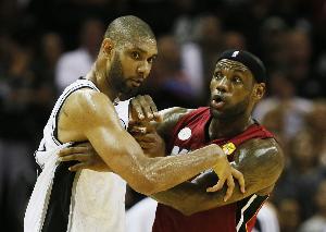 极速NBA老鹰vs爵士直播_极速NBA老鹰vs爵士直播在线观看_免费看直播