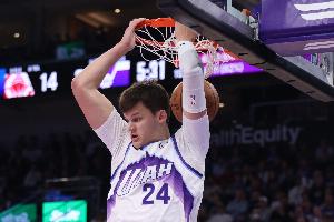 免费NBA雄鹿vs勇士直播_免费NBA雄鹿vs勇士直播在线观看_免费看直播