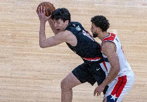 最新NBA雄鹿vs国王全场录像_最新NBA雄鹿vs国王全场录像在线观看_免费看直播