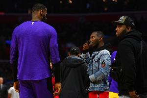 免费NBA马刺vs老鹰比分预测_免费NBA马刺vs老鹰比分预测在线观看_免费看直播