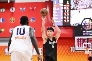 今日西雅图风暴vs洛杉矶火花直播_今日西雅图风暴vs洛杉矶火花直播在线观看_免费看直播
